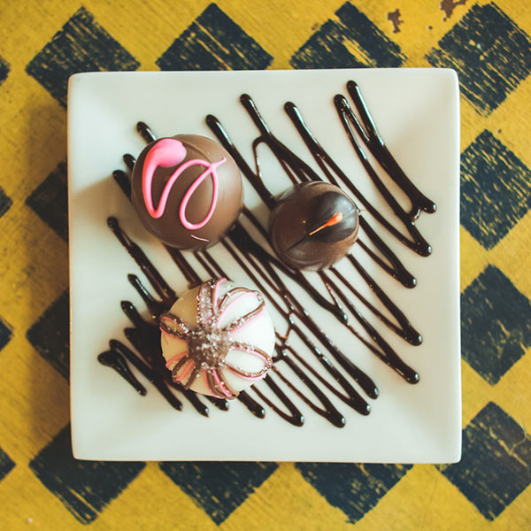 TWO LANE TRAVEL: COLUMBIA, TN