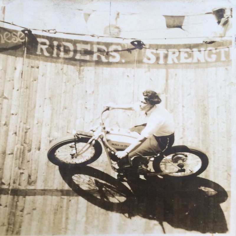 DAREDEVILS OF THE WALL OF DEATH