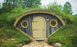 HOBBIT-STYLE GULLY HUTS: FOREST GULLY FARMS