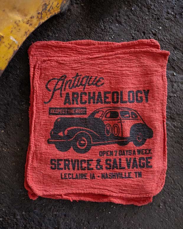 RED SERVICE & SALVAGE SHOP RAGS