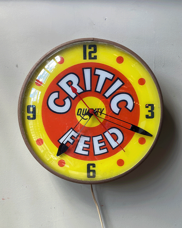 Critic Feed Clock