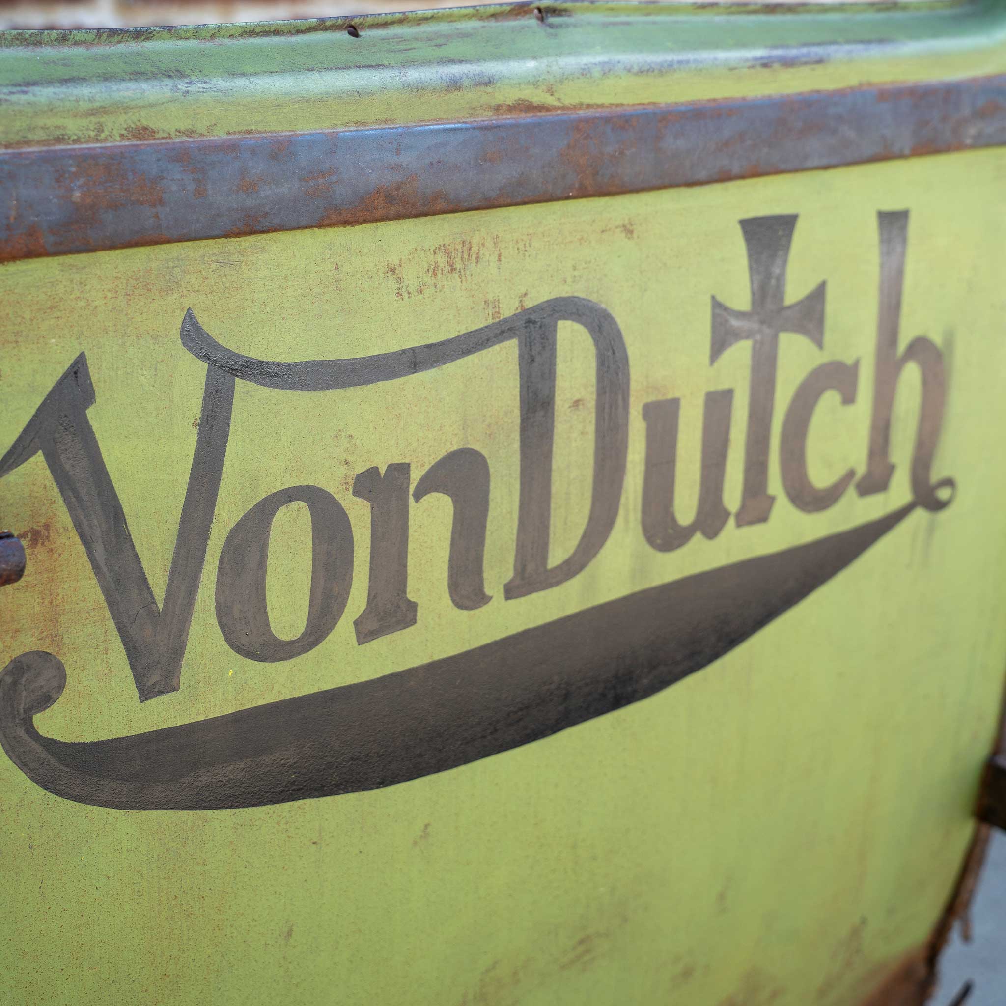 Von Dutch Door