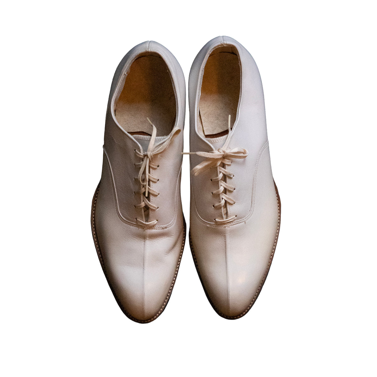 RJR Clipper White Oxford Shoes