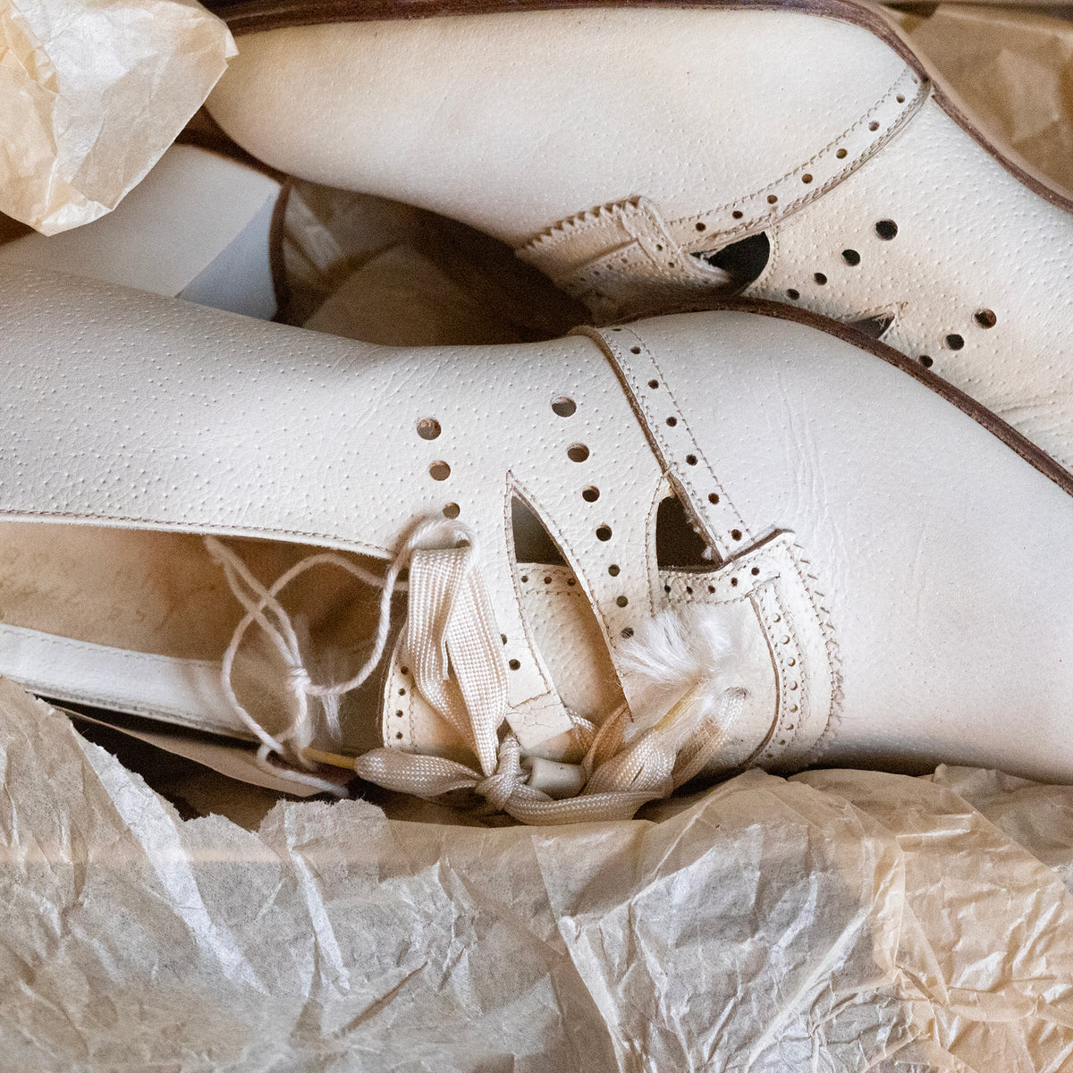 RJR White Pig-Tie Heels