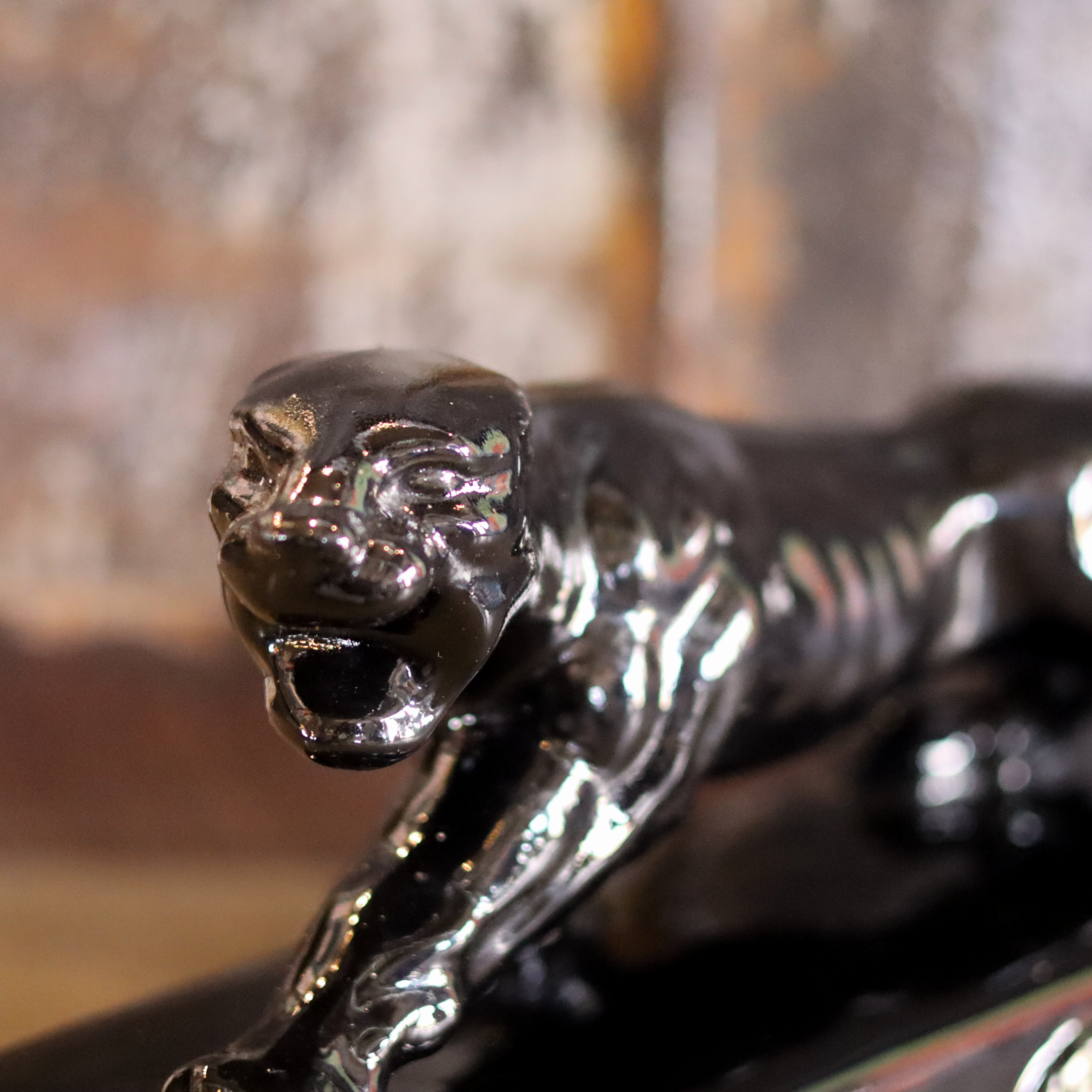 Black Kron Mid Century Panther