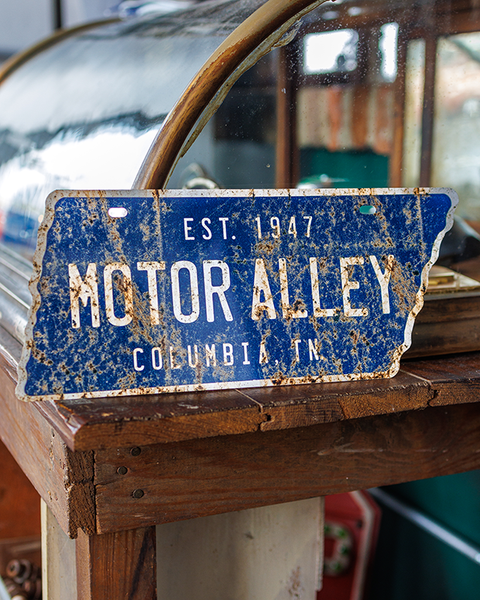 CMA Shape Plate | Antique Archaeology