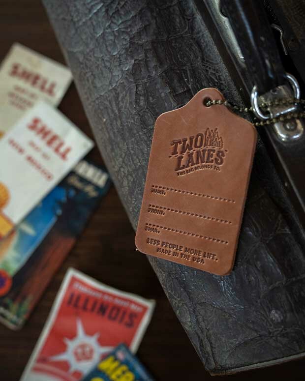 TWO LANES LEATHER LUGGAGE TAG